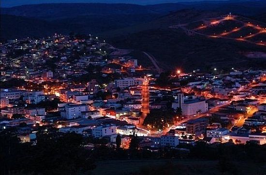 Guanhães,Vista noturna-Foto:Guanhães AlessandroB… [Panoramio]